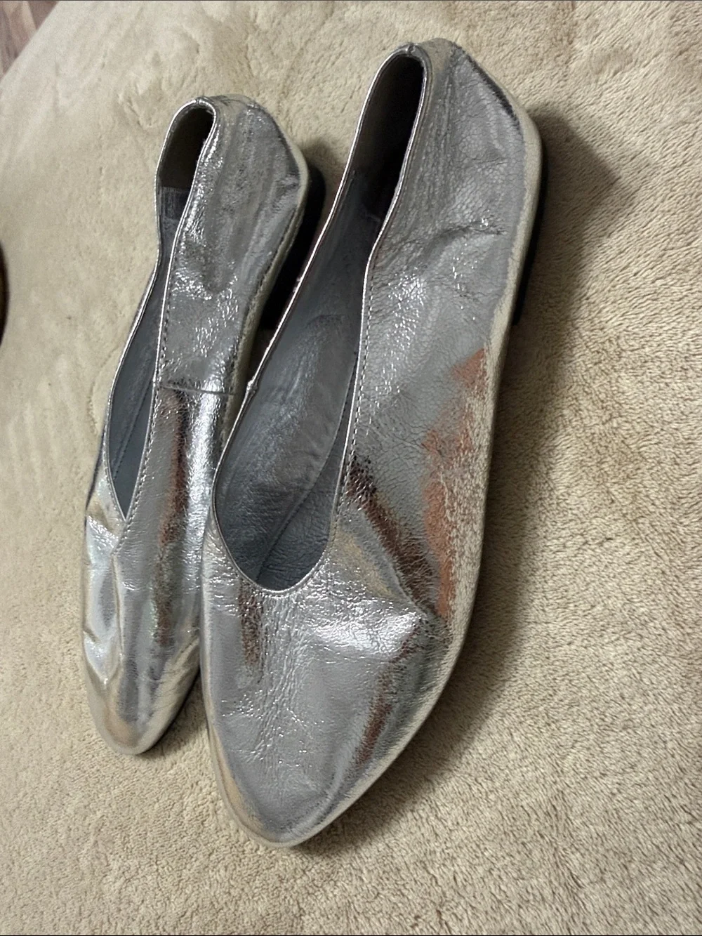 Jeffrey Campbell Metallic Silver Ballet Flats - size 7 but fit a 6 better